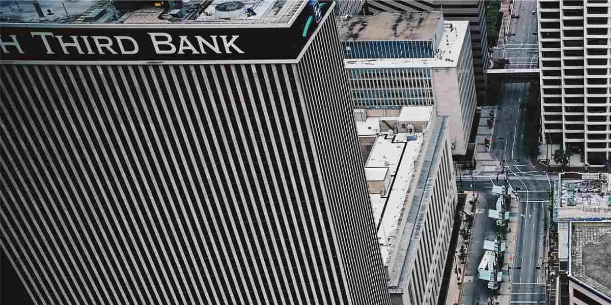 Avanza eller Swedbank